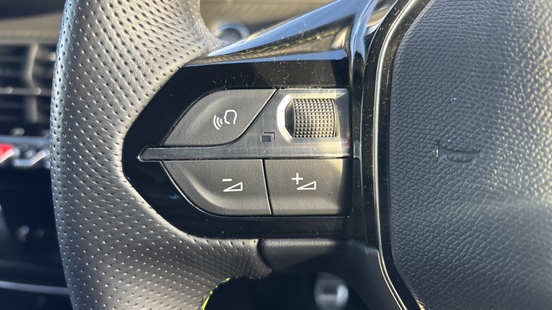 Peugeot 208 1.2 PureTech 100 GT 5dr Petrol Hatchback